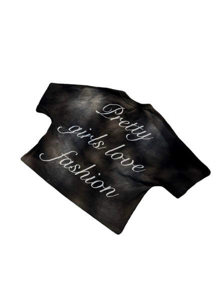 Pretty girls love fashion tees